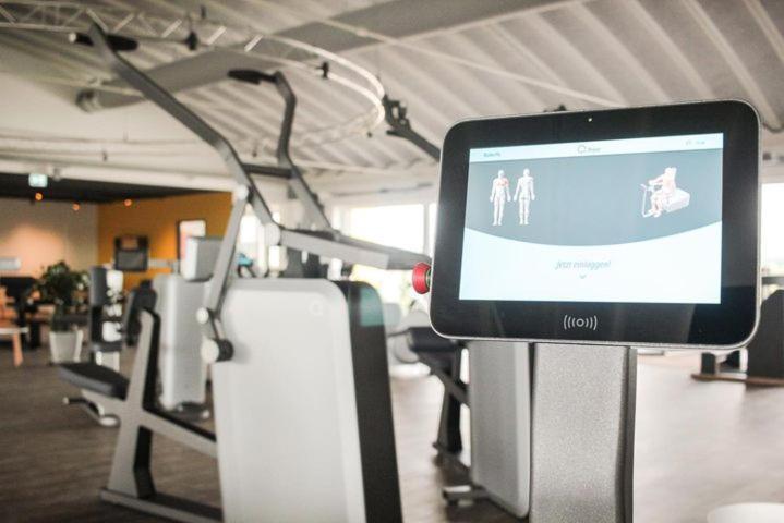 פורצהיים Aparthotel Avangard Living Fitness & Spa מראה חיצוני תמונה